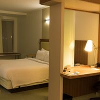 部屋は広いです