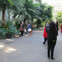 館内では太鼓演奏が行われていました