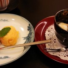 デザート　クーポンでシャーベットをいただきました