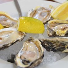 生ガキだけは美味しかった