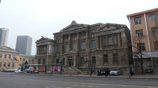 土曜に行ったら、やっていなかった。