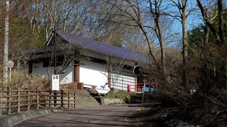 すぐそばの桂清水とともに必見！