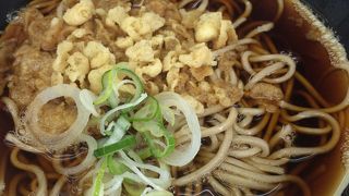 いつもいい香り、東神奈川駅立ち食いの日栄軒