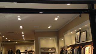 都会的な服を探すのにおすすめ!!