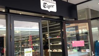 履き心地も良く歩きやすい靴が多いです!!