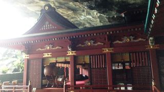 なんでこんな場所に神社を作ったの？