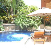 夜の星は、流れ星だらけで、ここからずーっと見てました。