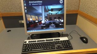 アメリカン航空のラウンジに初めて潜入してきました