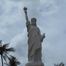 自由の女神像