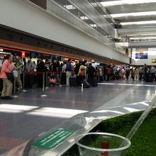 出発ロビーで飲むとこんな感じ