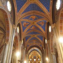 天気の悪い、暗い日だったので、シャッター開けて撮りました