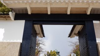 大阪城本丸の正面に当たる門