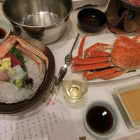 ゆでカニとカニ刺し