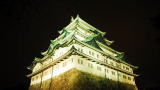 四季を通して楽しめる名古屋城