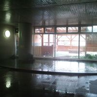 内湯です。向きが違うだけです。