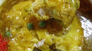 ボンボン中華､天津飯(非関東)は絶品！ラー油もね。