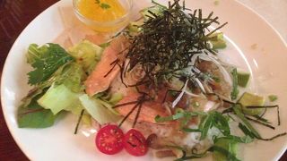 ランチもディナーもお得感あり