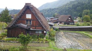 雨の日の『白川郷』