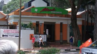 チャイナタウンにあるホーカーズ