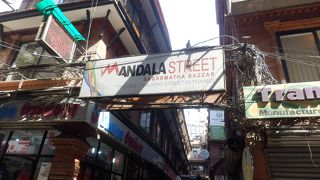 オシャレなショッピングモール