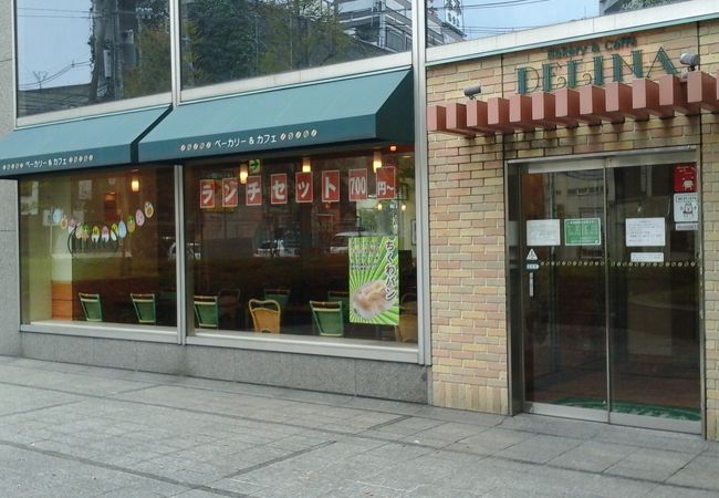 喫茶店ですがパンも豊富！