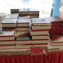 クリスマスケーキの売れ残り