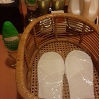 使い捨てスリッパあり