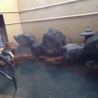 露天の岩風呂、貸し切りです。