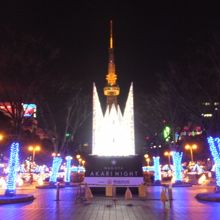 周辺イルミネーションとテレビ塔