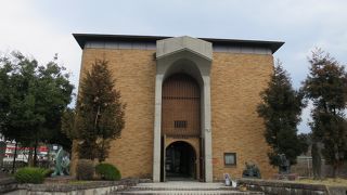 信州新町の美術館