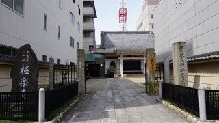 創建は鎌倉時代という古刹。