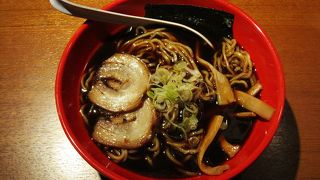 富山ブラックのお店。