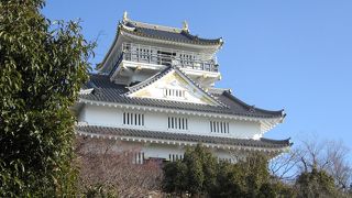 麓にも遺構あり。