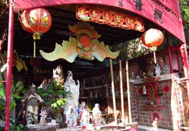 （香港）元朗にある古廟