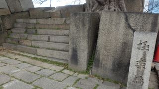 大阪城の北側、二の丸内堀に架かる橋