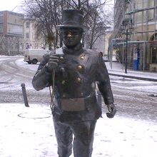 煙突掃除夫の像