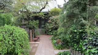 区内でも比較的歴史の古い浄土宗のお寺