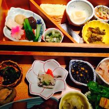 色とりどりの小鉢