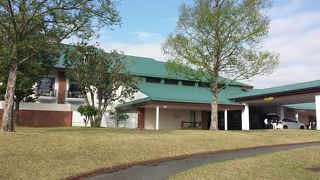 18ホール全てに工夫が凝らされていて面白かった