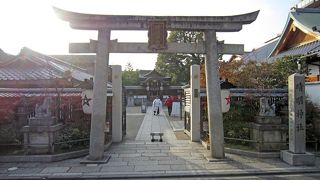 他の神社とが違った雰囲気。