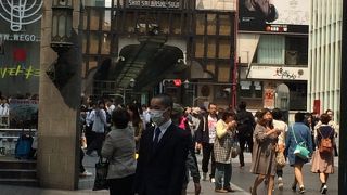 百貨店から雑貨店まで