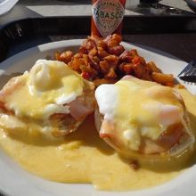 Egg　Benedict