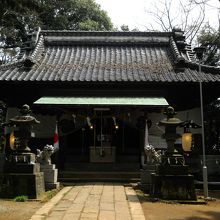 素朴ながら素敵な神社です