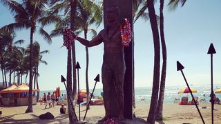 伝説のサーファー