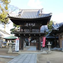 円明寺　鐘楼門