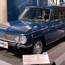 展示されている日本車の例。