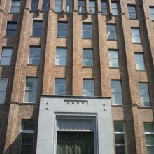 市政会館の北側ある北玄関です。