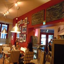 CHIKI CHIKI & TAN TAN