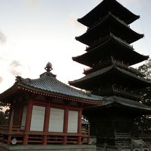 本山寺　五重塔