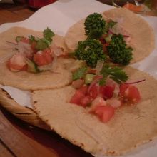 Tacos de Vegetal（野菜と小エビのタコス）